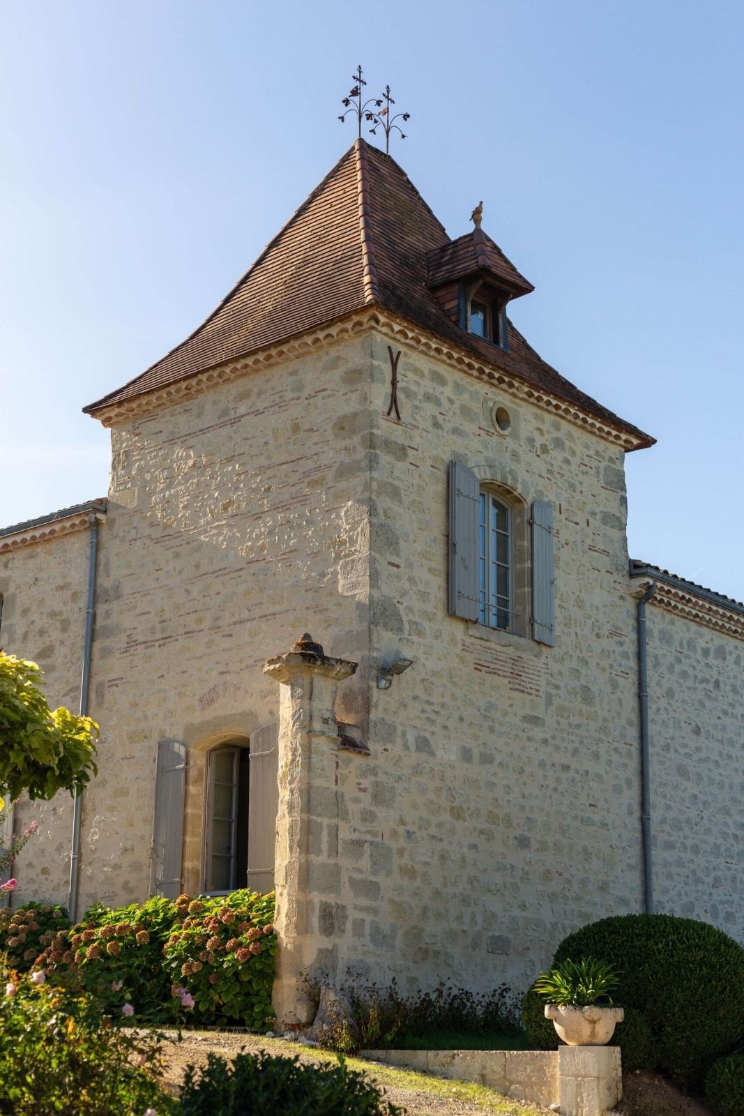 La tour du manoir, qui donne son nom à la chambre